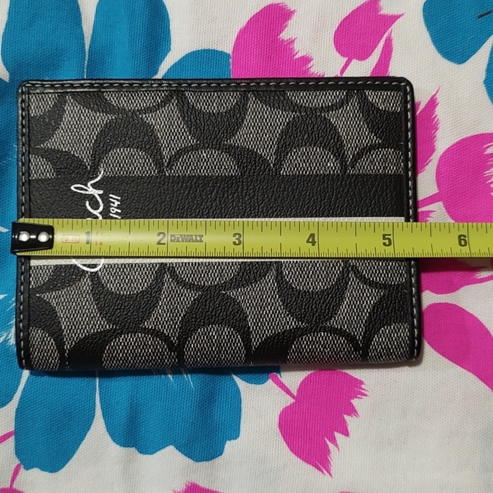 Coach wallet - Picture 8 of 9